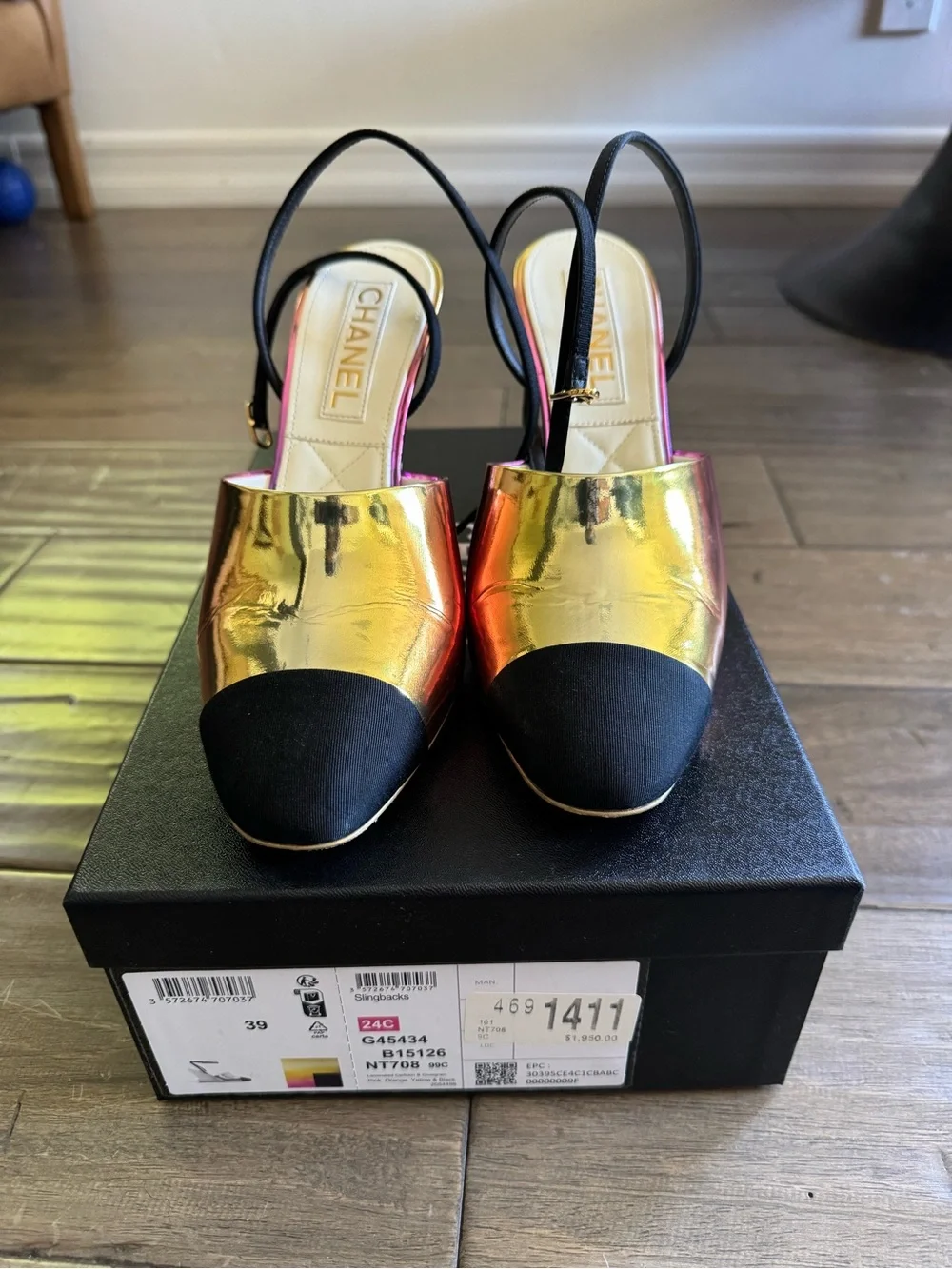 CHANEL Gold Metallic Slingback Mules with Black Cap Toe - Picture 1 of 7
